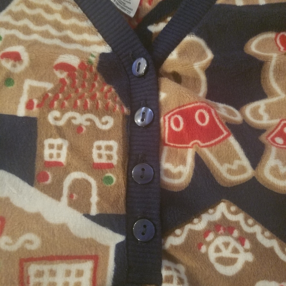 Disney Woman's Holiday Pajama Set - Picture 4 of 8